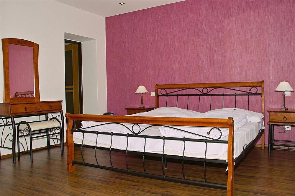 Hotel Radnice Liberec Luaran gambar